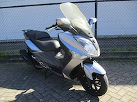 Sym gts 300 - motorscooter - abs - motorfiets - afbeelding 7 van  11