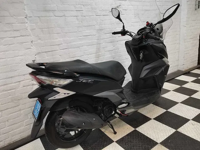 Sym jet 14 25 km snorscooter 4takt - afbeelding 5 van  7