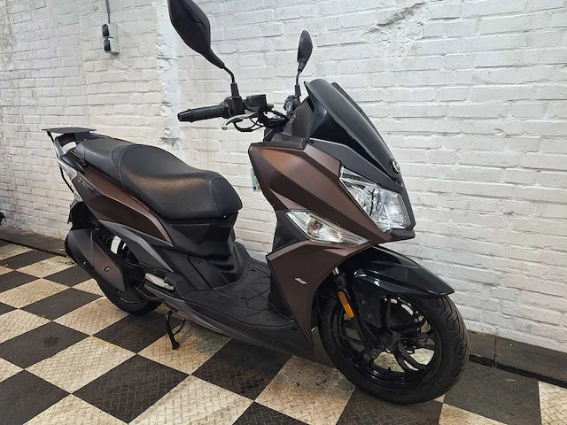 Sym jet 14 45 km bromscooter 4takt - afbeelding 7 van  7