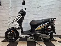 Sym jet 4 25 km snorscooter 4takt