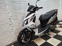 Sym jet 4 25 km snorscooter 4takt - afbeelding 2 van  7