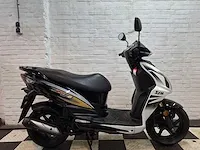 Sym jet 4 25 km snorscooter 4takt - afbeelding 3 van  7