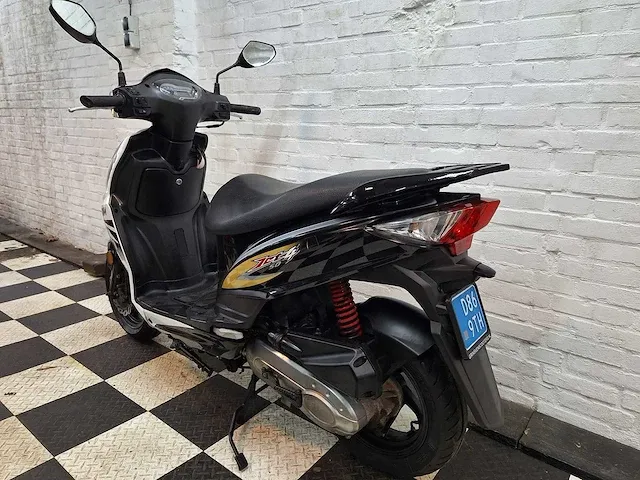 Sym jet 4 25 km snorscooter 4takt - afbeelding 6 van  7