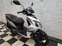 Sym jet 4 25 km snorscooter 4takt - afbeelding 7 van  7