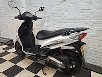 Sym jet 4 45 km bromscooter 2takt - afbeelding 3 van  7