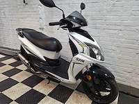 Sym jet 4 45 km bromscooter 2takt - afbeelding 7 van  7