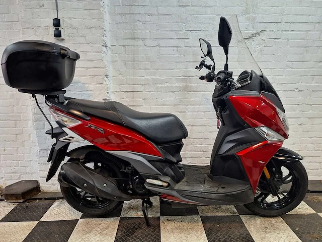 Sym jet14 45 km bromscooter 4takt - afbeelding 6 van  7