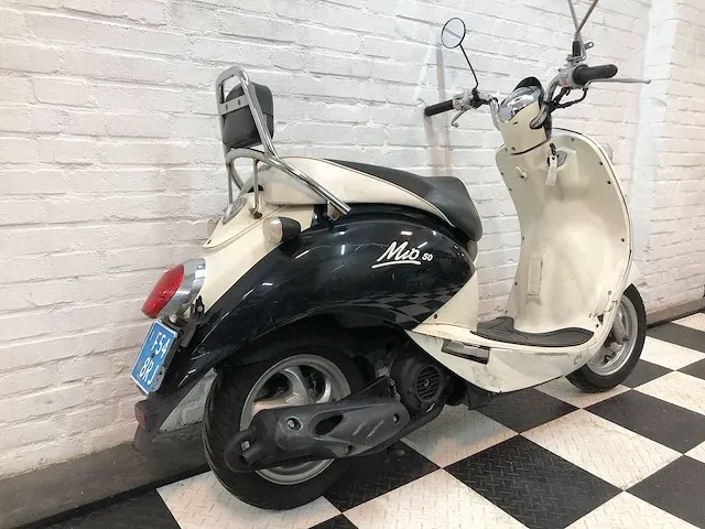 Sym mio 25 km snorscooter 4takt - afbeelding 5 van  7