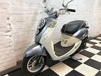 Sym mio 25 km snorscooter 4takt - afbeelding 2 van  7