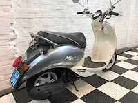 Sym mio 25 km snorscooter 4takt - afbeelding 5 van  7