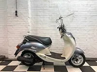 Sym mio 25 km snorscooter 4takt - afbeelding 6 van  7