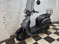 Sym mio 25 km snorscooter 4takt - afbeelding 2 van  7