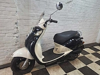 Sym mio 25 km snorscooter 4takt - afbeelding 2 van  7