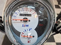 Sym mio 25 km snorscooter 4takt - afbeelding 4 van  7