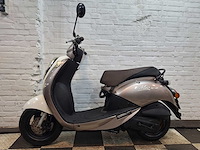 Sym mio 25 km snorscooter 4takt