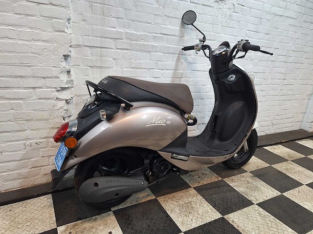 Sym mio 25 km snorscooter 4takt - afbeelding 5 van  7