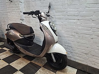 Sym mio 25 km snorscooter 4takt - afbeelding 7 van  7