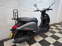 Sym mio 45 km bromscooter 4takt - afbeelding 5 van  7