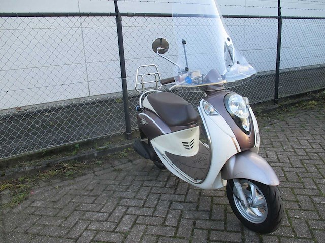 Sym mio 50 - snorscooter - scooter - afbeelding 7 van  11