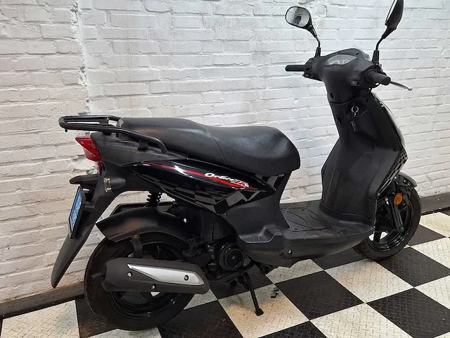 Sym orbit 2 25 km snorscooter 4takt - afbeelding 5 van  7