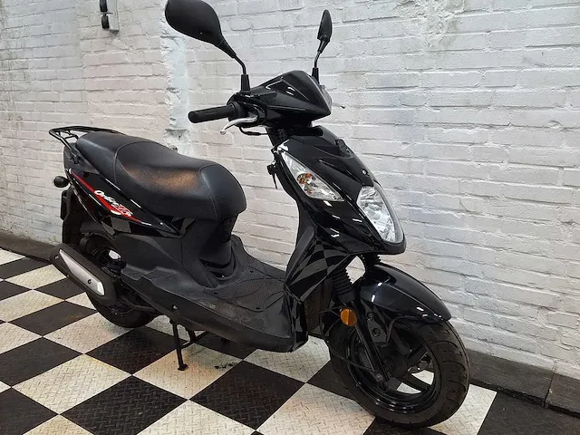 Sym orbit 2 25 km snorscooter 4takt - afbeelding 7 van  7