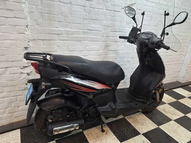 Sym orbit 2 25 km snorscooter 4takt - afbeelding 5 van  7