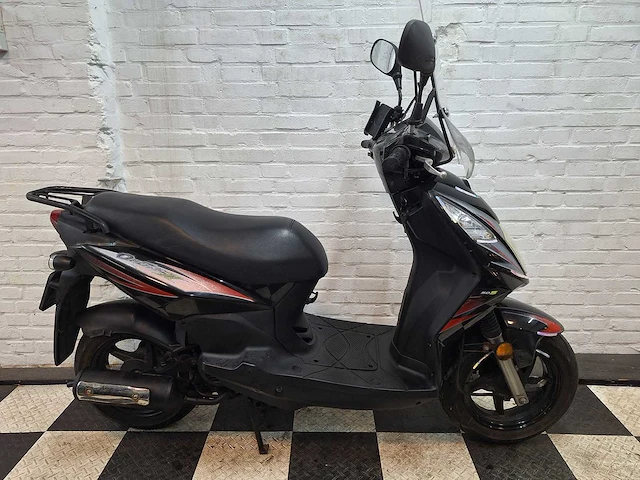 Sym orbit 2 25 km snorscooter 4takt - afbeelding 6 van  7
