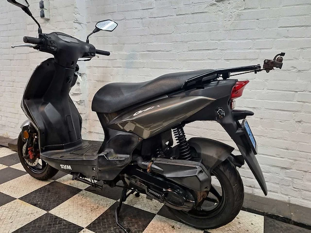 Sym orbit 2 25 km snorscooter 4takt - afbeelding 3 van  7