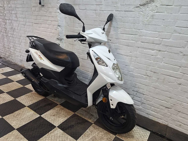 Sym orbit 2 25 km snorscooter 4takt - afbeelding 7 van  7