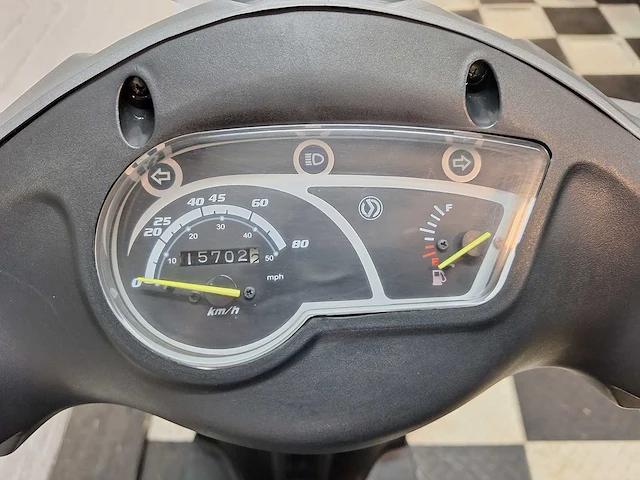 Sym orbit 2 45 km bromscooter 4takt - afbeelding 4 van  7