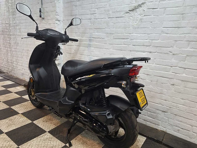 Sym orbit 2 45 km bromscooter 4takt - afbeelding 3 van  7