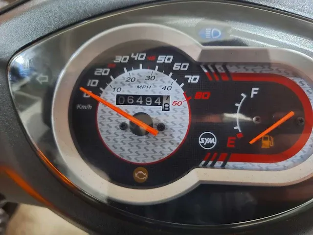 Sym orbit 3 45 km bromscooter 4takt - afbeelding 4 van  7