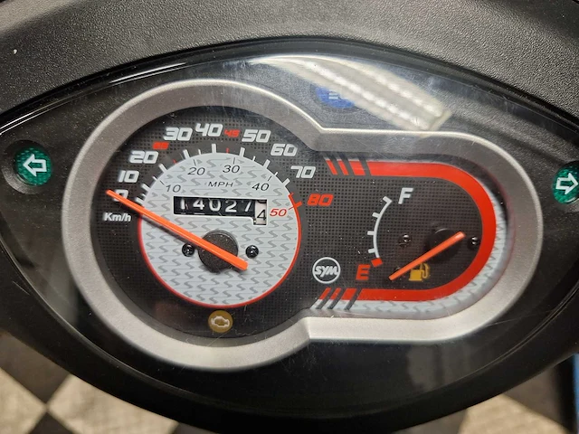 Sym orbit 3 45 km bromscooter 4takt - afbeelding 4 van  7