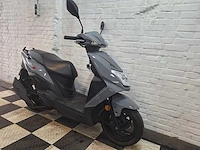 Sym orbit 3 45 km bromscooter 4takt - afbeelding 7 van  7