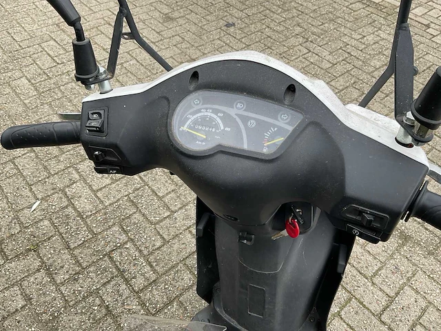Sym orbit 50 scooter - afbeelding 8 van  11
