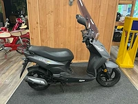 Sym orbit ll scooter - afbeelding 1 van  13