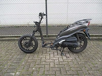 Sym restant - bromscooter - symphony st - scooter - afbeelding 1 van  8