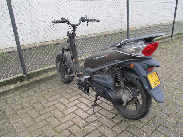 Sym restant - bromscooter - symphony st - scooter - afbeelding 8 van  8
