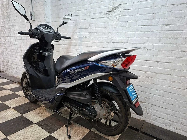 Sym symphony st 25 km snorscooter 4takt - afbeelding 3 van  7