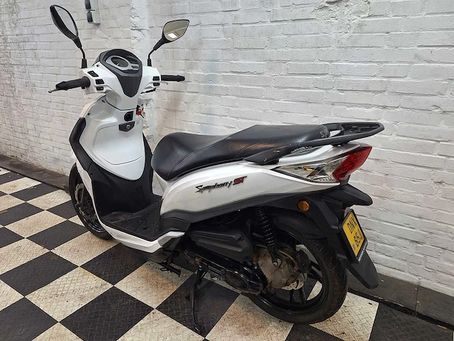 Sym symphony st 45 km bromscooter 4takt - afbeelding 3 van  7