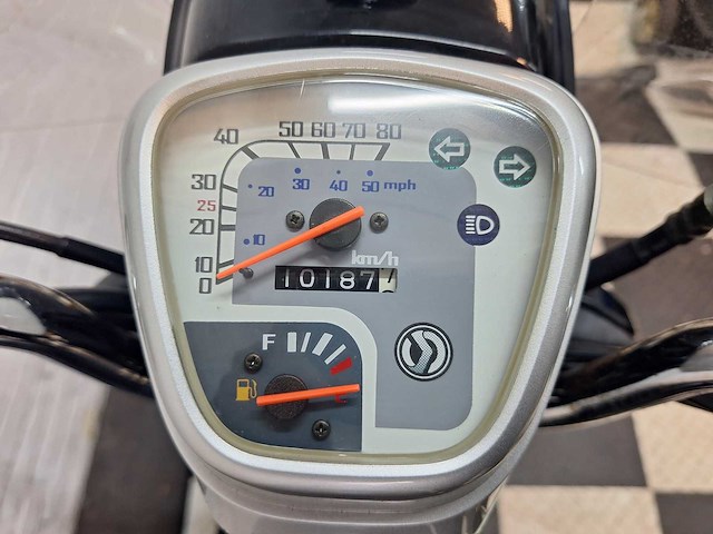 Sym tonik 25 km snorscooter 4takt - afbeelding 4 van  7