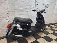 Sym tonik 25 km snorscooter 4takt - afbeelding 5 van  7