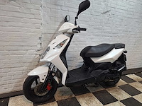 Sym xpro 45 km bromscooter 4takt - afbeelding 2 van  7