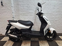 Sym xpro 45 km bromscooter 4takt - afbeelding 6 van  7