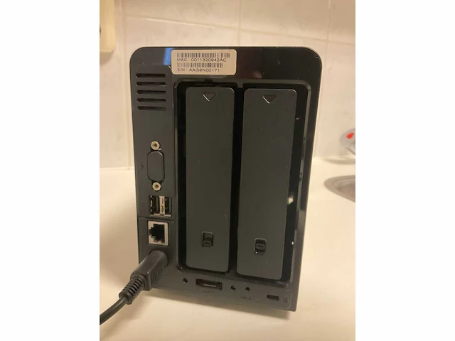 Synology ds710+ nas diskstation - afbeelding 4 van  4