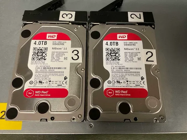 Synology rs1219+ netwerkopslag - afbeelding 4 van  4