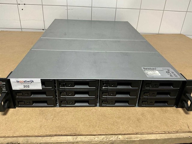Synology rs2416rp+ opslagapperatuur - afbeelding 2 van  7