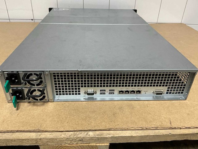 Synology rs2416rp+ opslagapperatuur - afbeelding 4 van  7