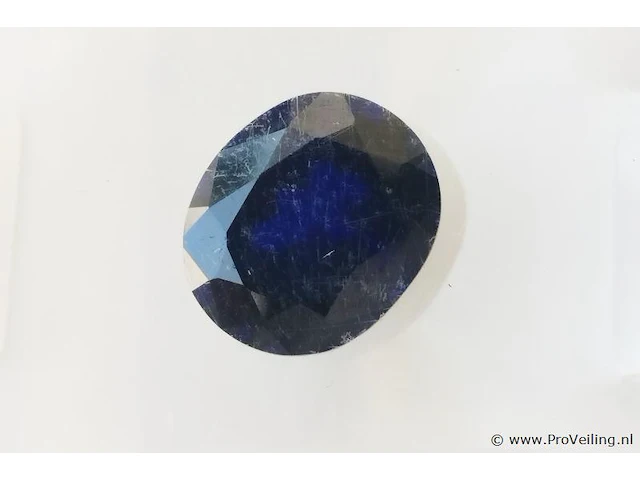 Synthetic sapphire 2.60ct aig certified - afbeelding 1 van  7