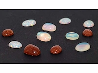 Synthetisch opaal en zonnesteen set van 12 - 51,60 karaat - afbeelding 3 van  10